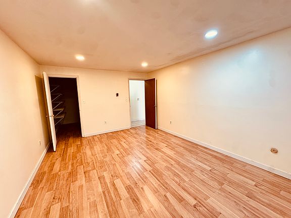 5th image of 14B Mayberry Dr Unit 7