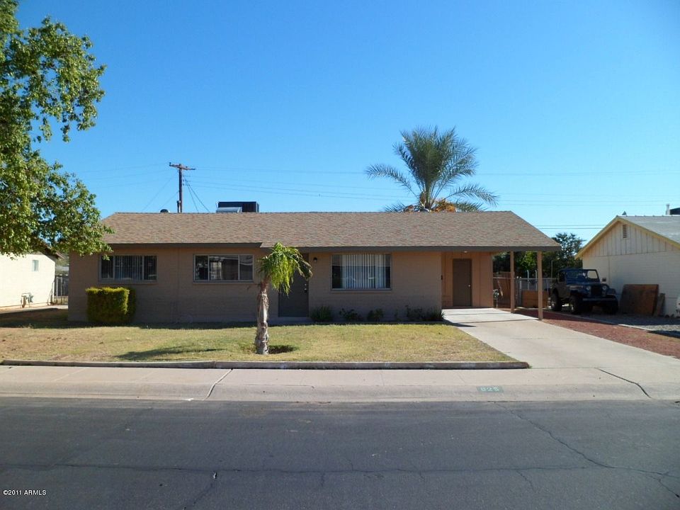 1st image of 625 N 74th Pl
