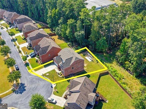 4th image of 2249 Larkspur Run Dr