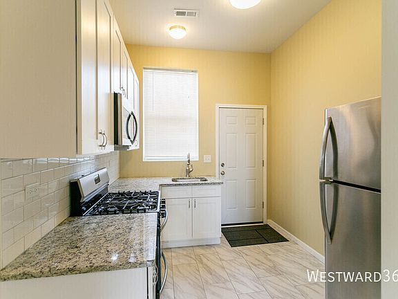4th image of 211 S Campbell Ave #2