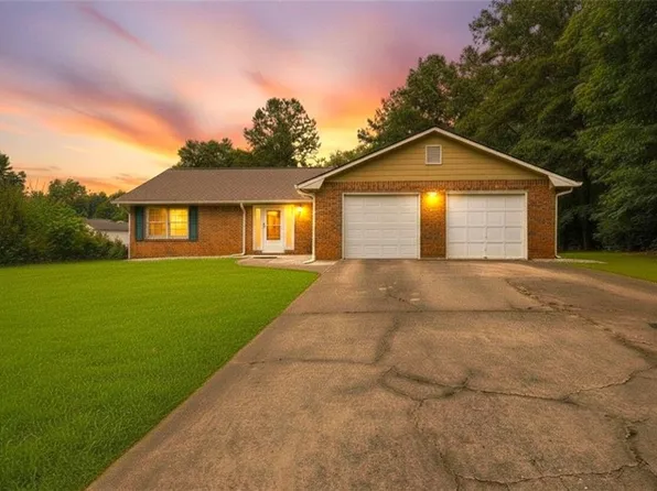1738 Sherry Ln, Jonesboro, GA 30236