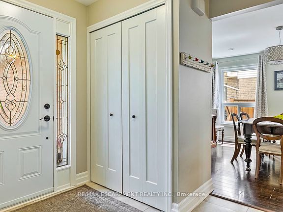 4th image of 86 Northampton St