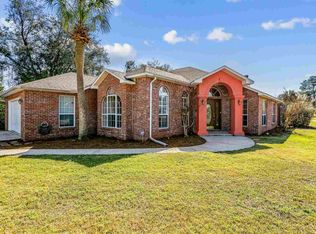 2730 Creeks Edge Ln, Navarre, FL 32566