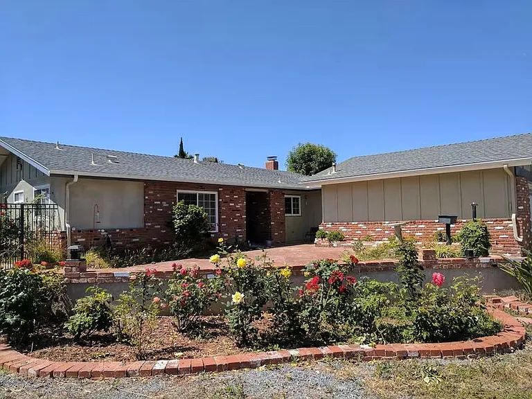 3787 Millikin Ave — Photo 17