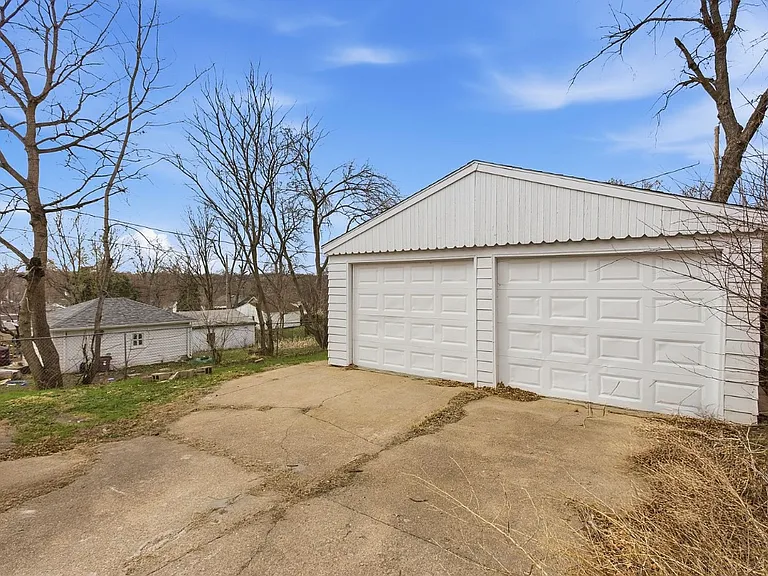 6924 Wirt St — Photo 17