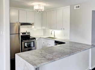 3401 Timmons Ln APT 34, Houston, TX 77027