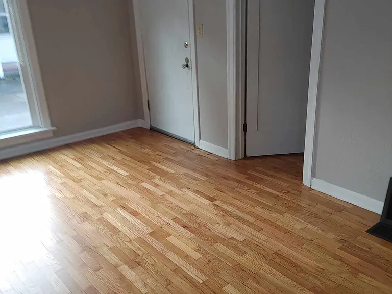 18 Hawthorne St #5 — Photo 11