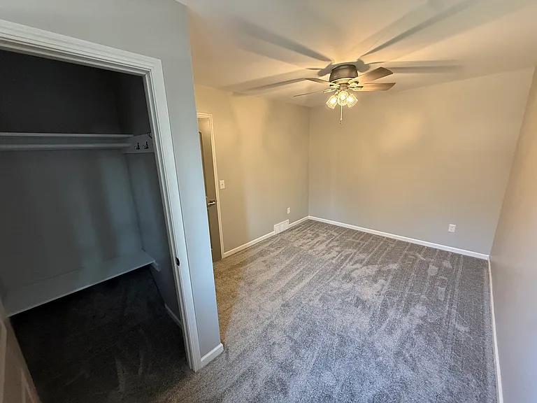 2549 Woodale Ave #2549 — Photo 21