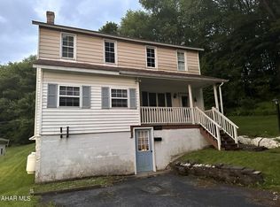 1699 Pirgrim St, Nanty Glo, PA 15943