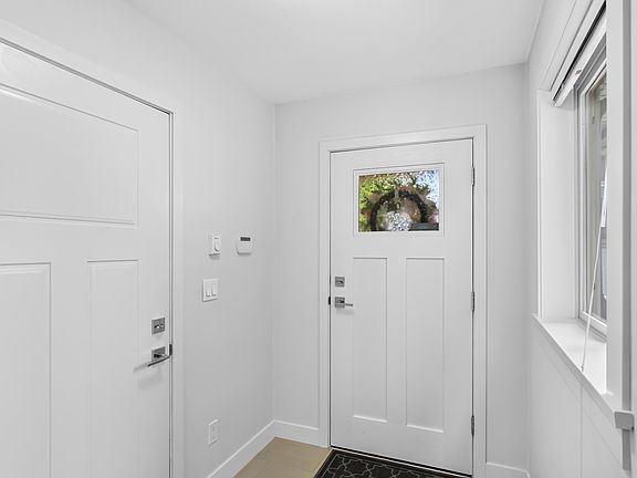 4th image of 11305 240th St #163