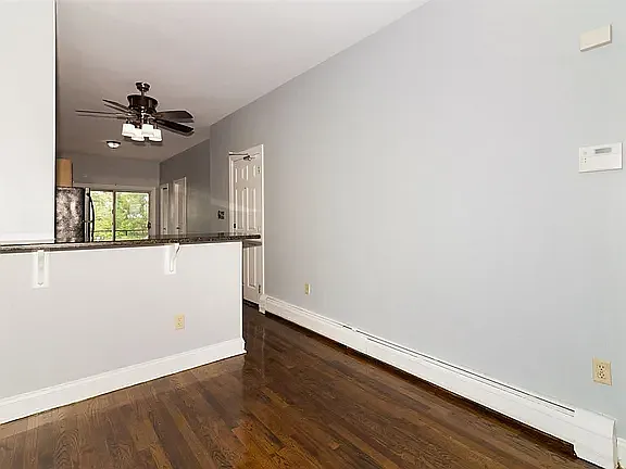 247 Ogden Ave #2L — Photo 9