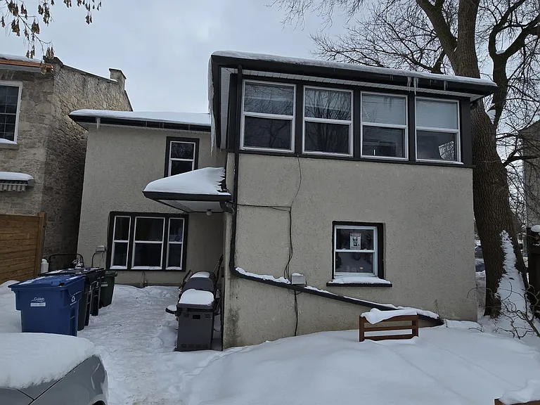 9 Waterloo Ave #1 — Photo 1