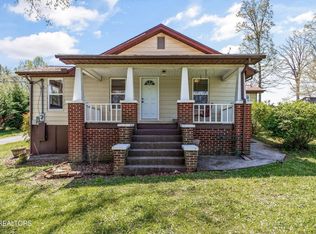 7706 Grove Ln, Knoxville, TN 37924