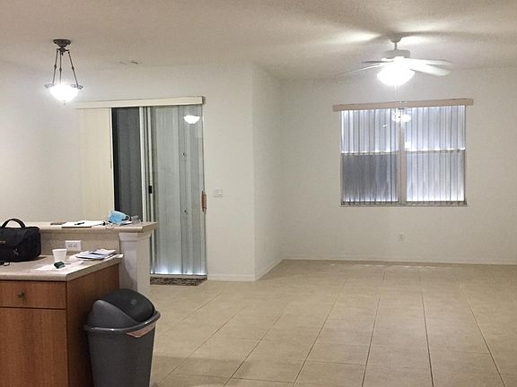 2nd image of 808 Seminole Palms Dr