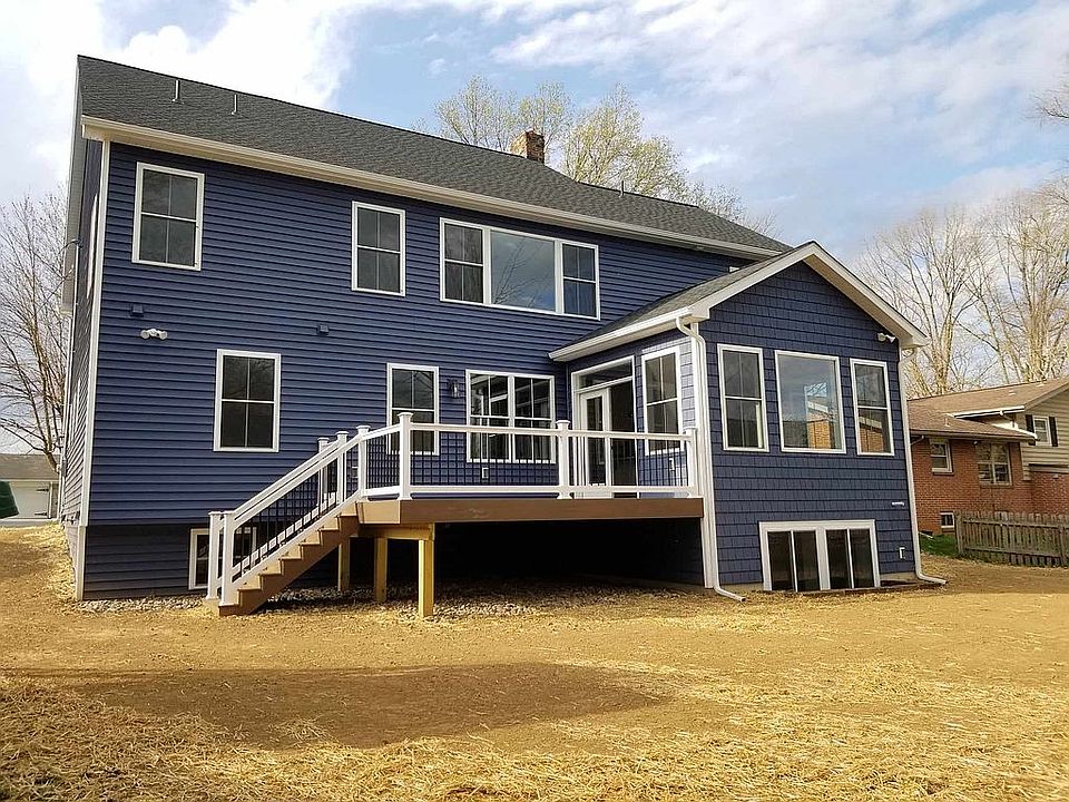 2nd image of 23 Oak Ln