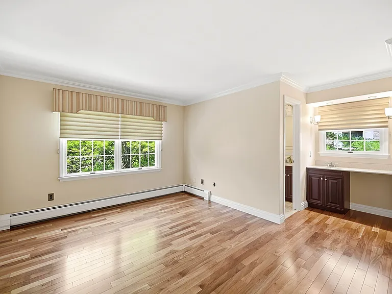 137A S Maple Ave #B — Photo 18