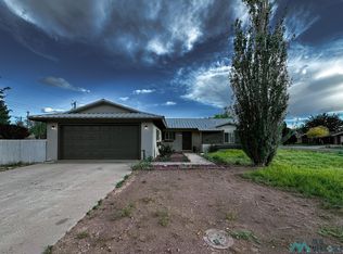 3605 Bandolina Ave, Roswell, NM 88201