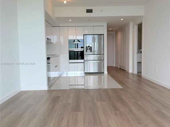 1170 E Hallandale #1003, Hallandale Beach, FL 33009