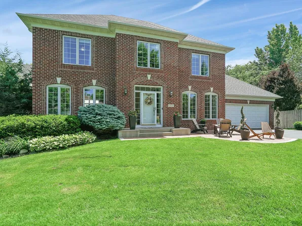 13551 Foxberry Rd, Savage, MN 55378