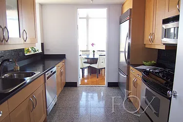 Rented by Fox Residential Group