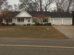 732 E Tyler Rd, Alma, MI 48801