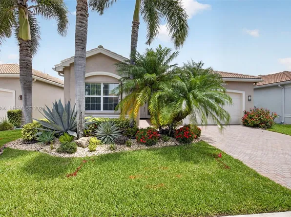 9289 Clearhill Rd, Boynton Beach, FL 33473