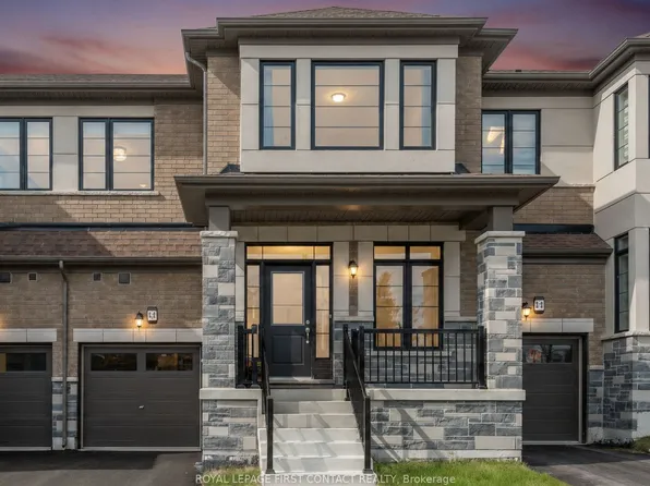 86 Kenneth Rogers Cres, East Gwillimbury, ON L9N 0S2