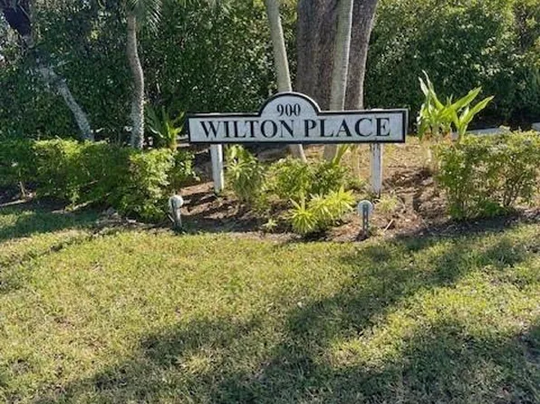 900 NE 26th St APT 15, Fort Lauderdale, FL 33305