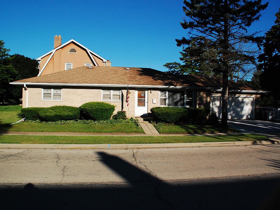 1st image of 520 Lorraine Ave
