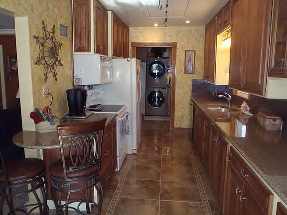 Home for Sale in Decatur, IL $149,877