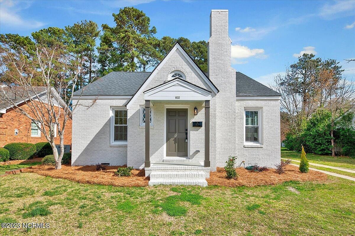 602 W Main Street, Benson, NC 27504 Zillow