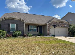 912 Dovefield Ln, Lexington, SC 29073