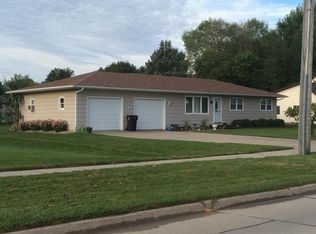 416 W Rochester Rd, Ottumwa, IA 52501