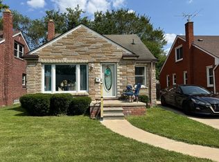 16604 Winthrop St, Detroit, MI 48235