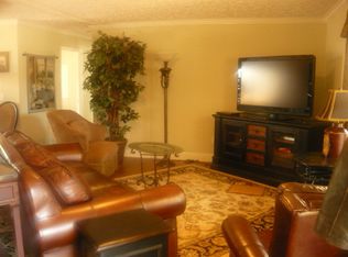 223 S Steel Bridge Rd, Eatonton, GA --