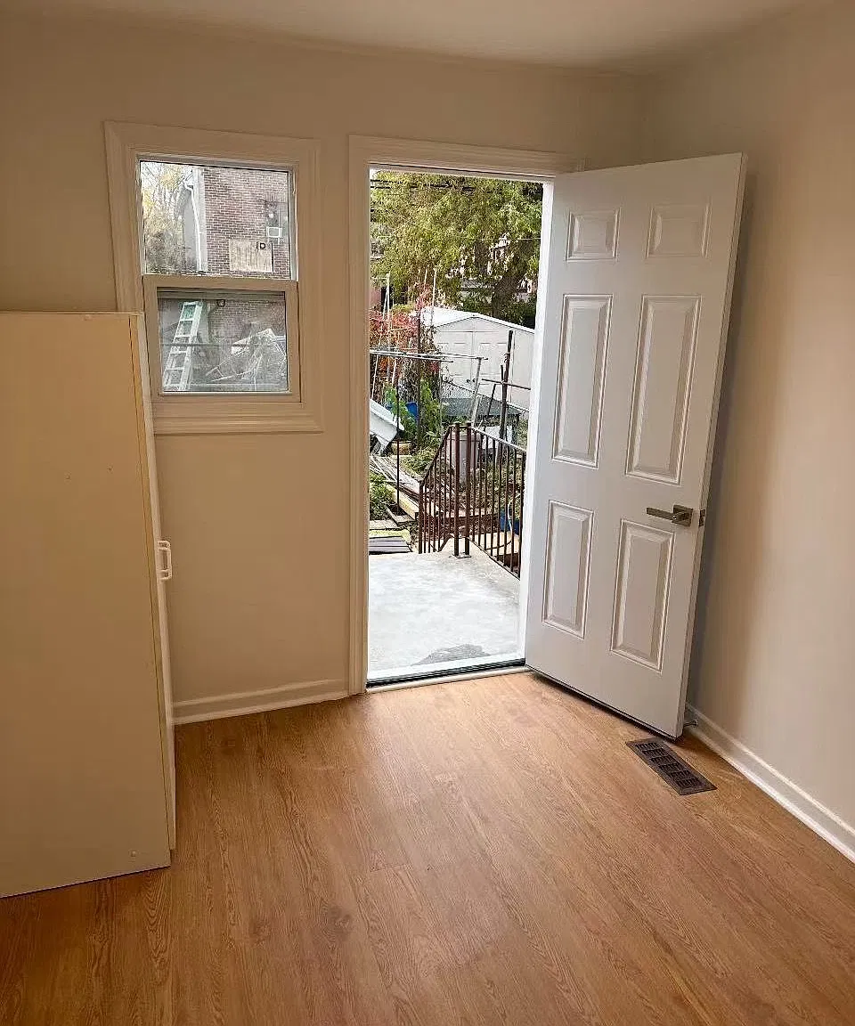 4 bed, $2,200 — Photo 3