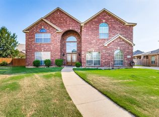 8720 Windblow Ct, Fort Worth, TX 76123