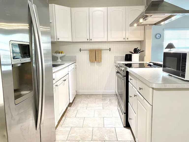 111 Bluff Ter — Photo 10