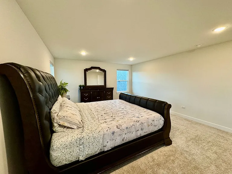 233 Farmstead Ct — Photo 31