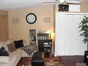 4th image of 134 Seville Blvd