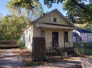 1810 Carroll St, Saginaw, MI 48601