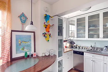 Rented by Brown Harris Stevens