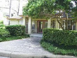 2 bed, 1.0 bath, 964 sqft, $1,250 — Photo 3