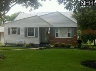 203 S Chestnut St, Gnadenhutten, OH
