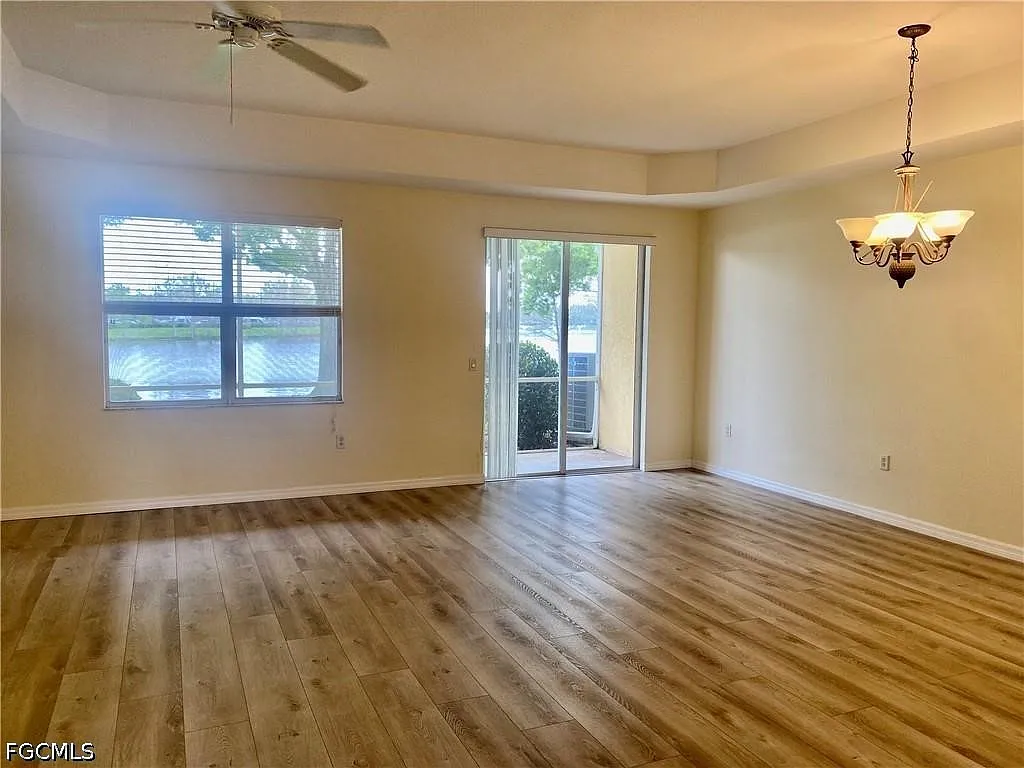 2 bed, 2.5 bath, 1749 sqft, $1,800 — Photo 3
