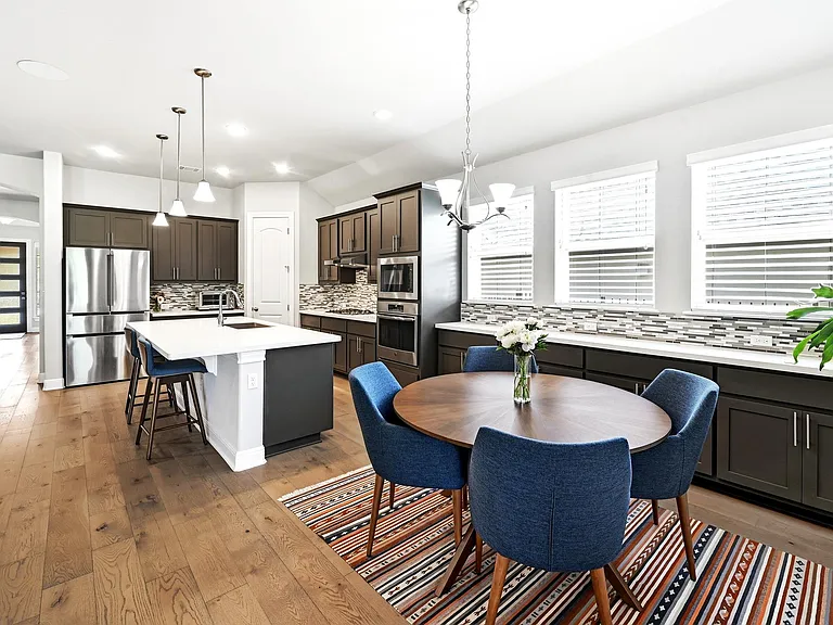 2982 Reunion Blvd — Photo 9