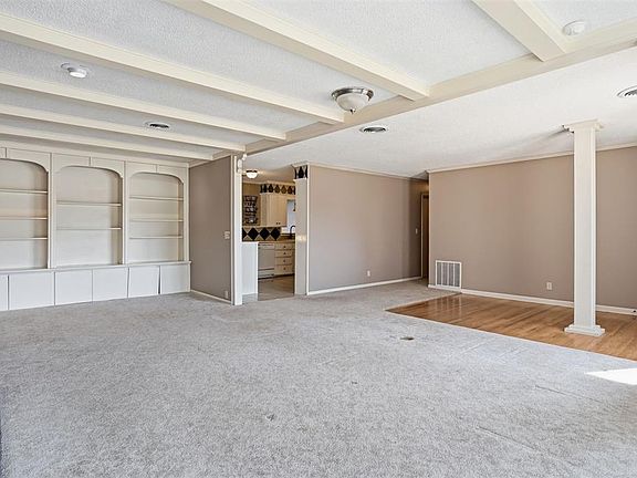 5th image of 801 Standifer Rd