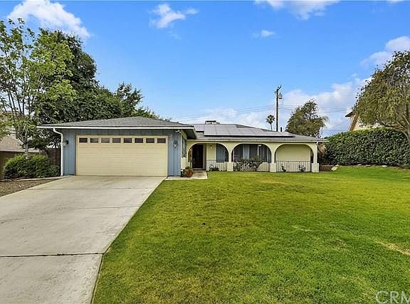 3rd image of 2434 Cienega Dr