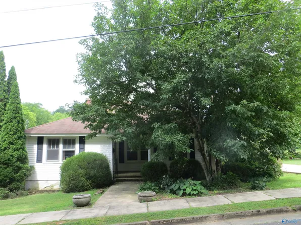 1306 Fowler St, Gadsden, AL 35904
