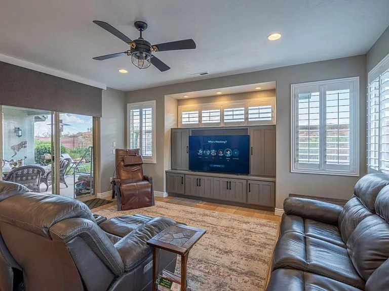 2329 N Prospector Ln — Photo 11